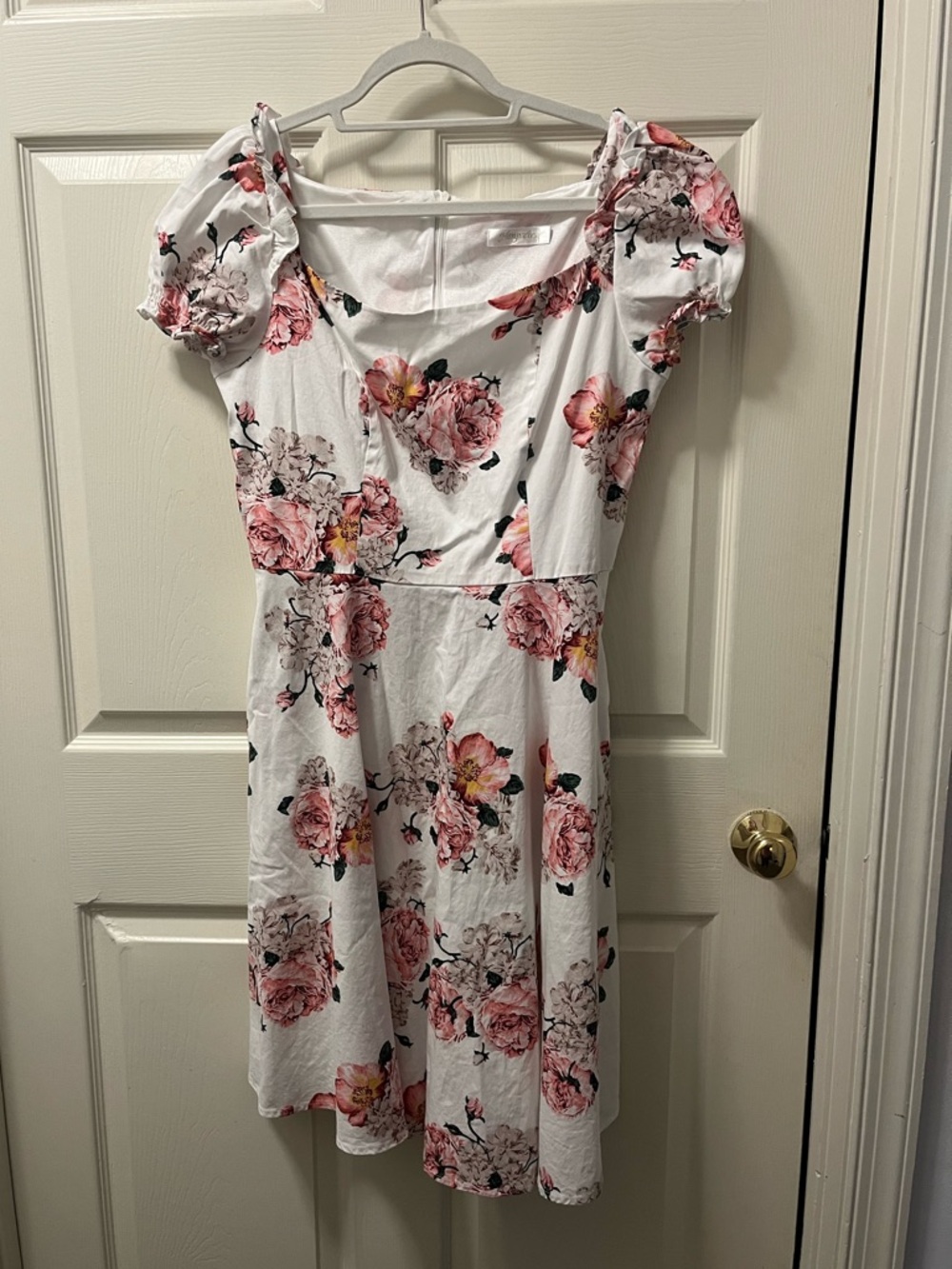 Hanpceirs White Floral Puff-Sleeve Dress w/Pink Rose‎ Print. Size L Cottagecore